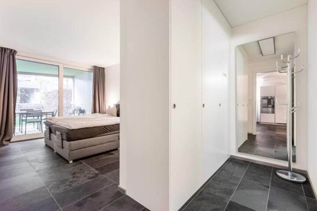 Luxus Wohnung Mit Garten チューリッヒ エクステリア 写真