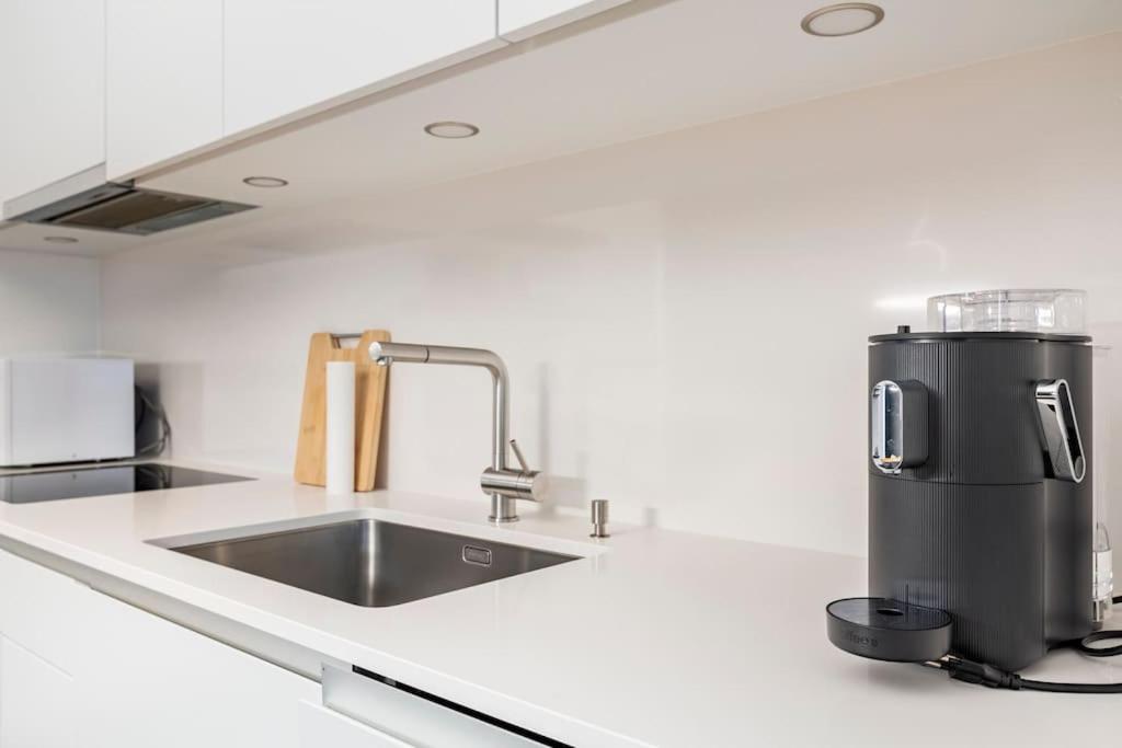 Luxus Wohnung Mit Garten チューリッヒ エクステリア 写真