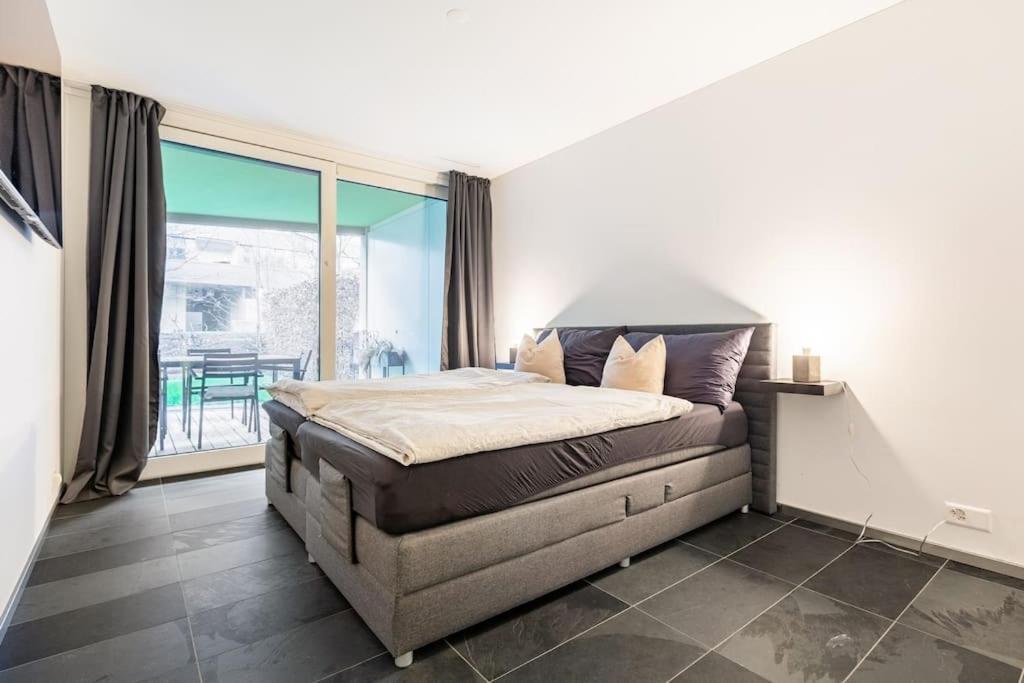 Luxus Wohnung Mit Garten チューリッヒ エクステリア 写真